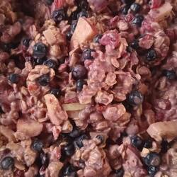 Hippe Overnightoats für den Morgen, nachdem wir heute in den Blaubeeren waren 😉