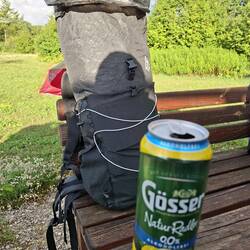 Das nennt man: den Rucksack leer trinken🍻