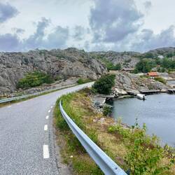 Das Wetter ist warm und kalt zugleich, die Landschaft sanft und rau...