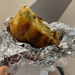 Serbo-Döner von Branka (Burek mit Feta und Spinat)
