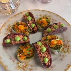 Beef tartare taco