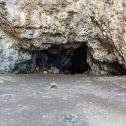 Reviews said this was a lava tube. It didn't go back very far.