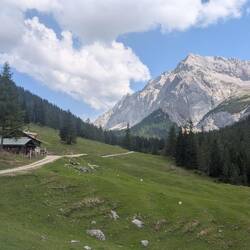 Auf dem Weg zur Halleranger Alm.