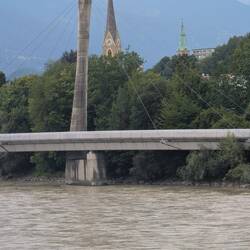 Die Neue Hungerburgbahnbrücke.