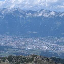 ...und auf Innsbruck mit Nordkette.