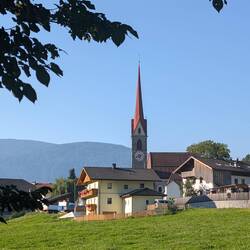 Die Kirche von Weitental.