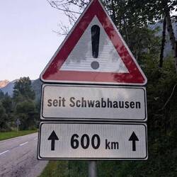 Seit Schwabhausen im Januar 26 bin jetzt 600 km marschiert. Seit München sind es 300 km.