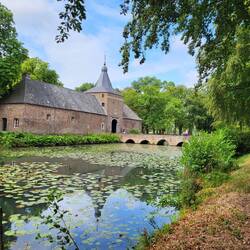 Eingang zum Kasteel Arcen.