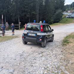 Die Polizei fährt natürlich Fiat, Fiat Panda.