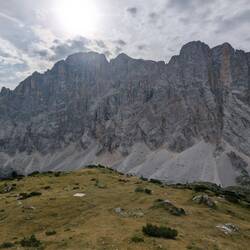 Aussicht von der Terrasse: Die Civetta-Wand!