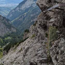 Über zwei Stunden dauert der Abstieg über die Via Ferrata Marmol.
