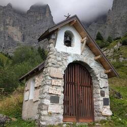 Die Kapelle zum Gedenken der abgestürzten Bergsteiger.