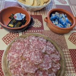 Das Frühstück ist heute sehr übersichtlich.