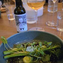 Während wir das Abendessen genießen...