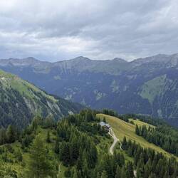 Abstieg zur Wolfratshauser Hütte