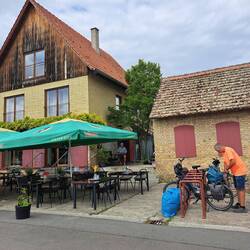 Pause im Ziegeleimuseum bei Sondernheim