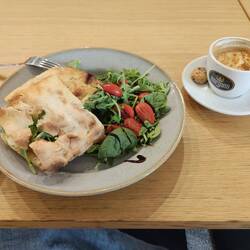 The free apology meal