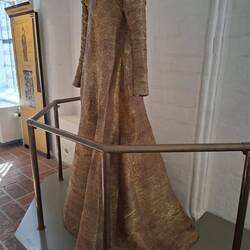 Goldenes Kleid Margrethes I im Domschatz - Kopie, das Original ist in Uppsala