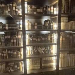 Alte heilige Bücher