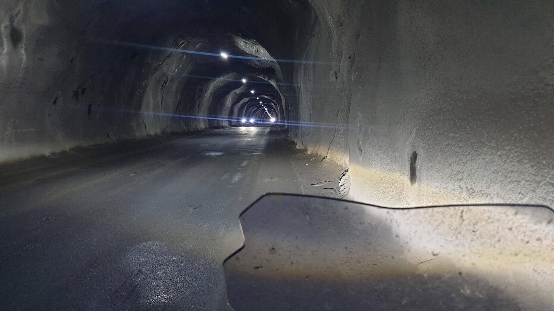 Der Tunnel zum Tiefenbachferner