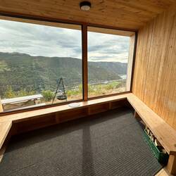 Schutzhütte 1 von innen