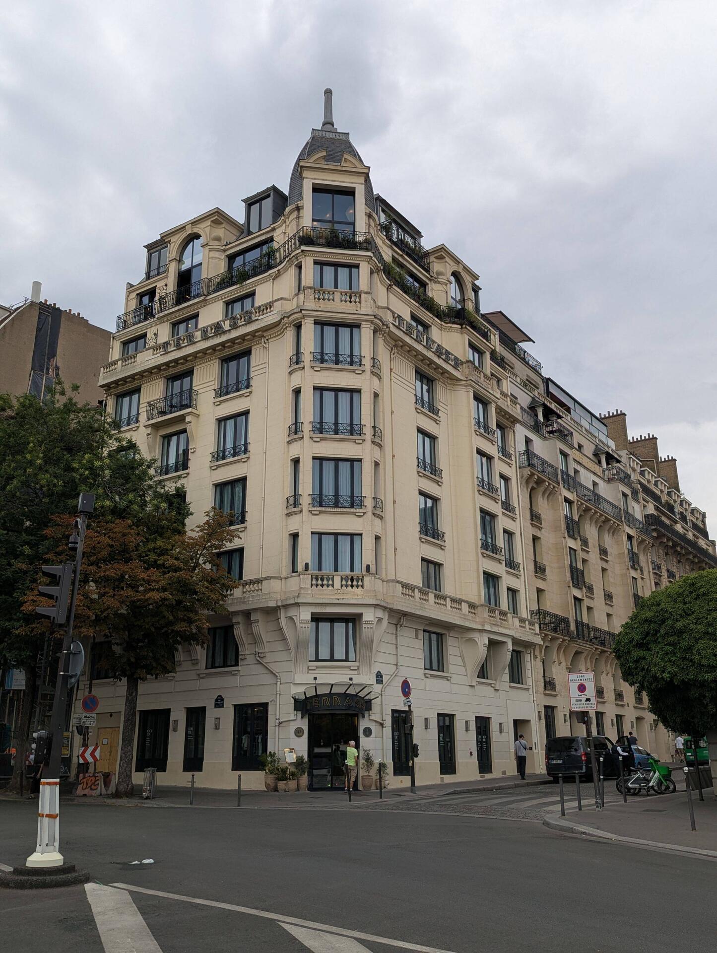 Hotel "Terrass"
