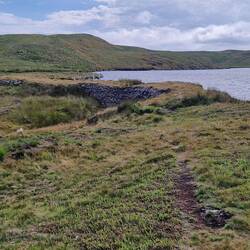 Approaching Llyn Fyrddon Fawr dam