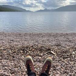 Am Ufer von Loch Ness