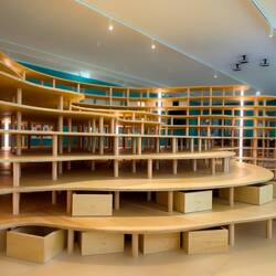 Creating the Third Paradise; Pistoletto; poplar wood = balance & birth ➡️ conscious dialogue.
