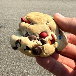... habe ich einen leckeren Cookie gekauft.