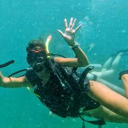 Arushi diving