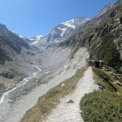 Blick zum Zinalgletscher