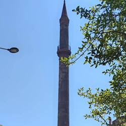 The minaret. It was a wee bit hot for the 87 steps I decided.