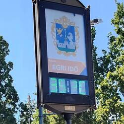 35 degrees at 4 pm and in Eger