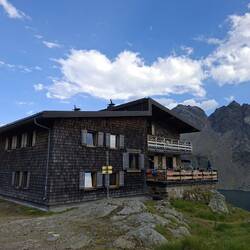 Die Wangenitzseehütte...