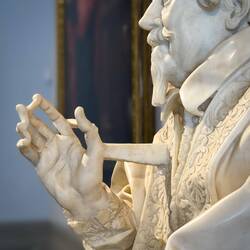 Supports (hand/finngers) indicate Bernini did not finish the bust of Pope Clement X Altieri.