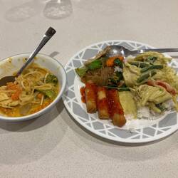 Sunday night Thai.... I'm not cooking