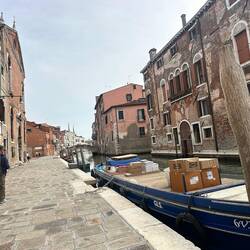 Walking to our digs in Cannaregio. Spotted an IKEA delivery on the right.
