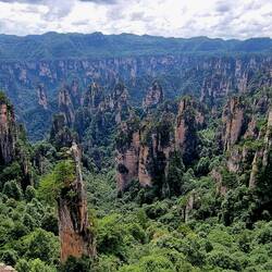 Ein Steinsäulen-Wald bei den Tianzi Mountain ...