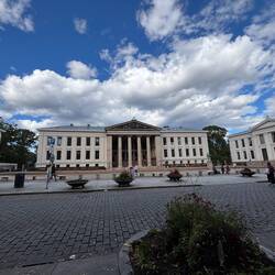 beeindruckendes Gebäude der Uni Oslo
