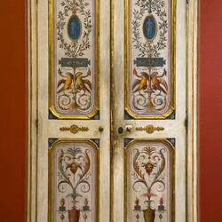 Door decorated with grotesques (Marchetti Giovanni Battista; 1776-78) — Palazzo Corsini, Roma.