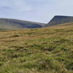 Approaching the Carmarthen Fans