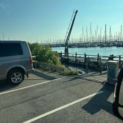 Blick aus dem Camper am Stellplatz