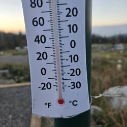 This morning at 6 am it was below freezing.