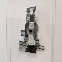 Skulptur "Gitarre"