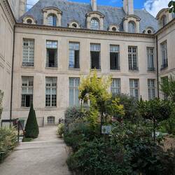 Innenhof des Hôtel d'Almeyras