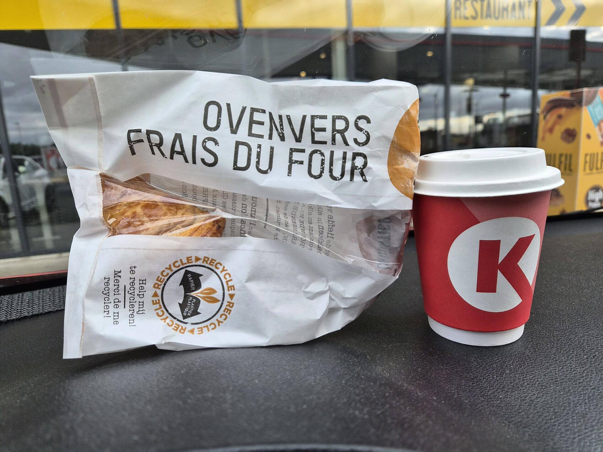 Ontbijtje gehaald in Kalken 😋