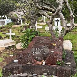 am Grab von Paul Gaugin