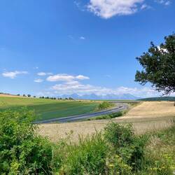 Die Hohe Tatra erscheint am Horizont