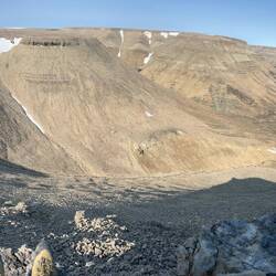 A side canyon. No visual references for distance.